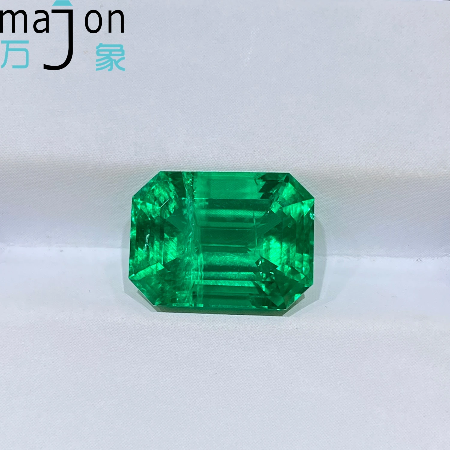 

Ручная резка 5CT, выращенный в лаборатории изумрудный камень, колумбийская изумрудная огранка с сертификатом AGL для изготовления ювелирных изделий