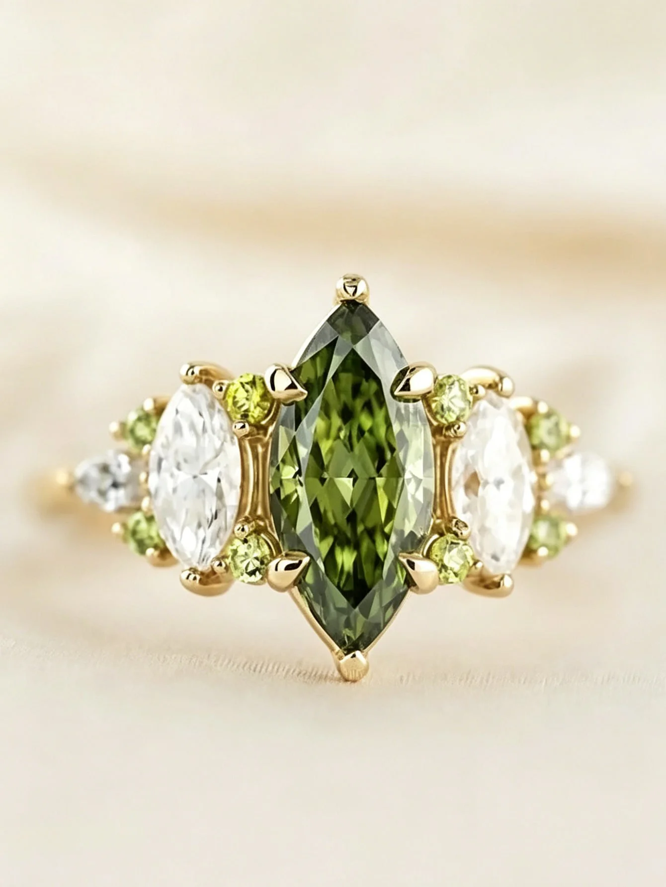 Retro Oval-shaped Emerald Ring 14K Gold With Contrasting Multi-stone Inlay Of Zirconia For Women Wedding Jewelry Gift
