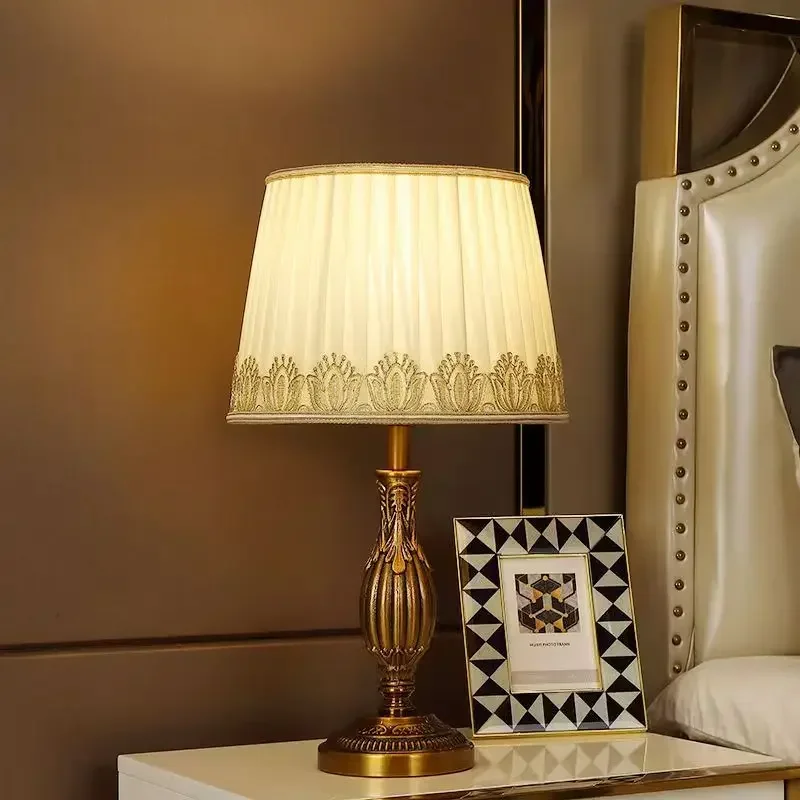 VIOLET Contemporary Table Lamp Luxurious Living Room Bedroom Study LED Originality Bedside Desk Light