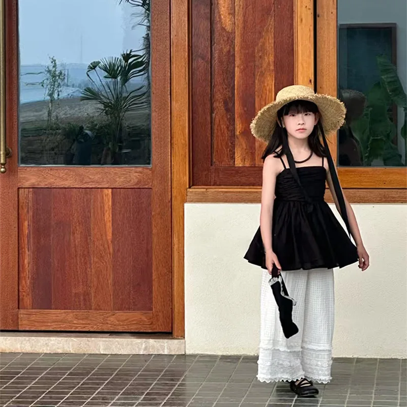 

Korean Girls' Summer New Suspender Top Skirt 2025 Versatile Solid Color Loose Casual Lace Pants Two-piece Set