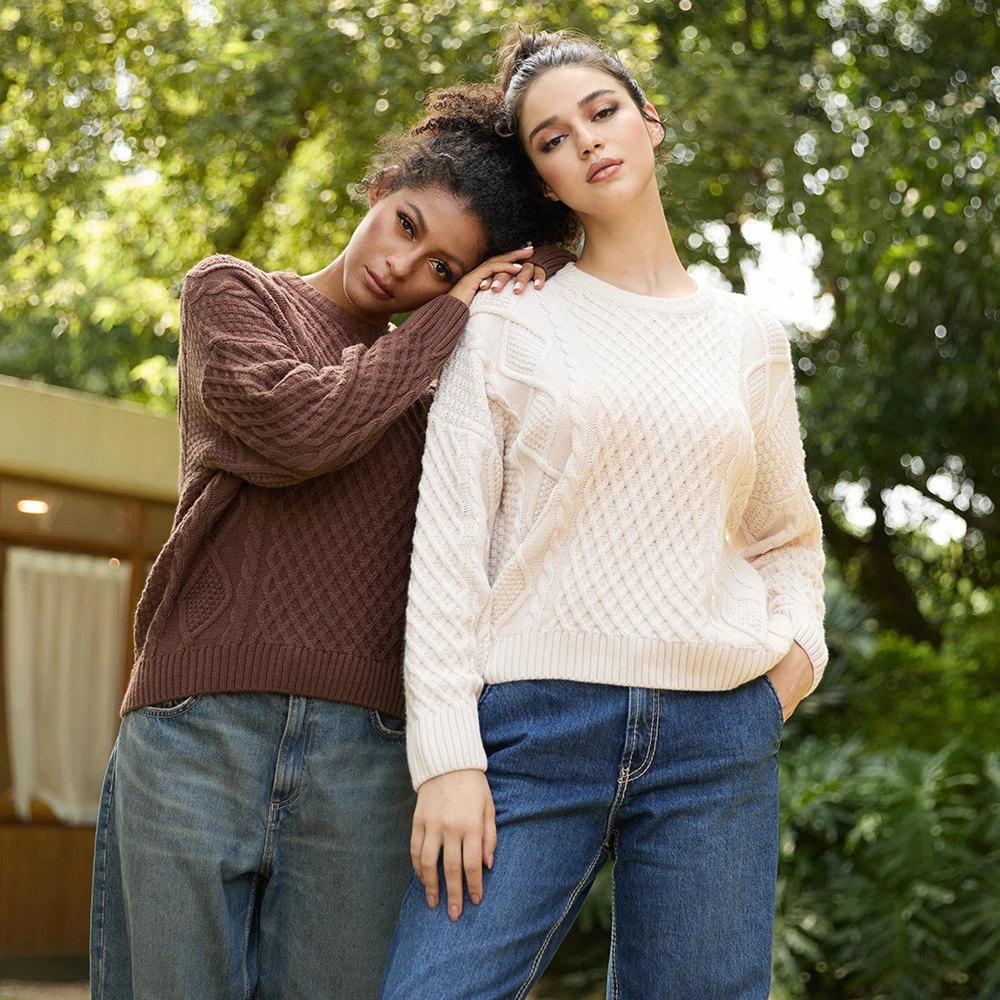 Women's Oversized Cable Knit Crewneck Sweaters Vintage Long Sleeve Women Heavy Crewneck Pullover Warm Soft Tops  Sweater Women