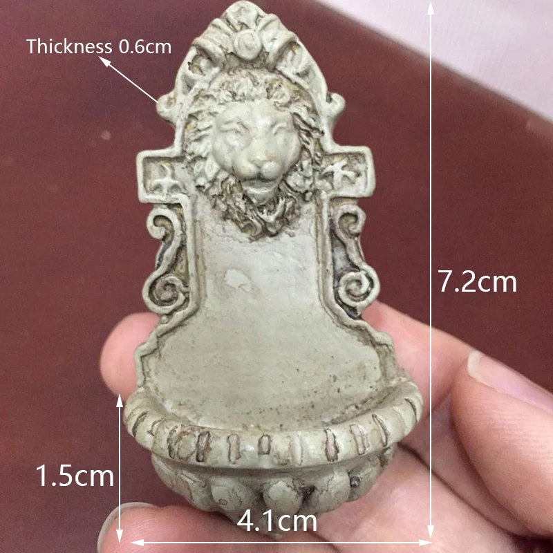 TH 1 pièce, nouveau modèle de tête de lion miniature pour maison de poupée, accessoires miniatures, 