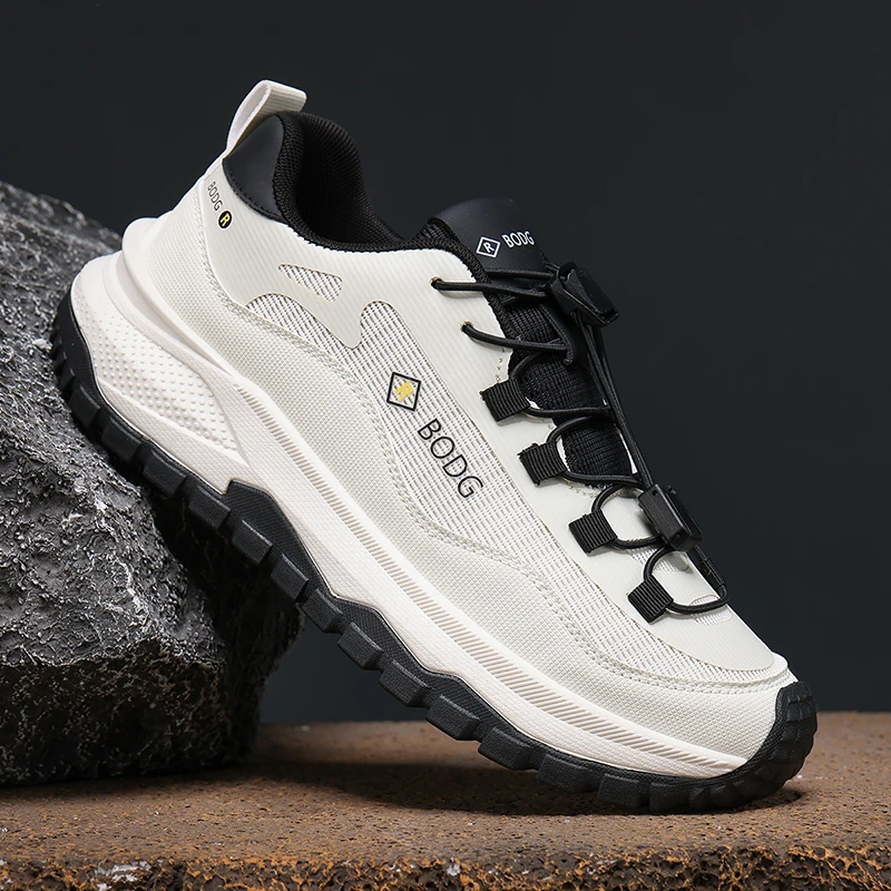 

New High Thick Soled Anti Slip Outdoor Shoes Men's Hiking Mountaineering Travel Fashionable Breathable Wear-Resistant Sneaker