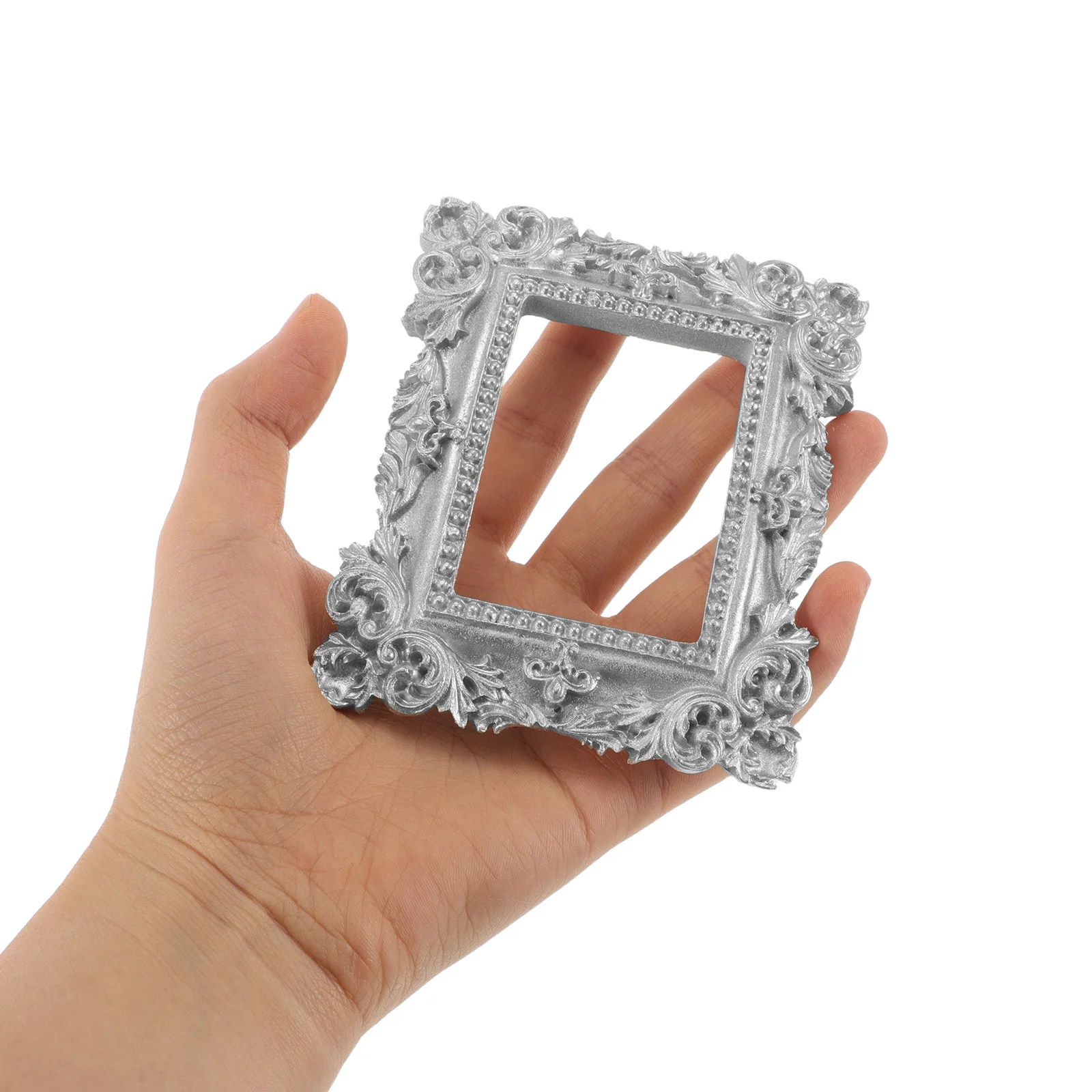

4Pcs Vintage Resin Photo Frames European Style Mini Ornate Picture Ornaments Tiny Tabletop Holders Photobooth Props