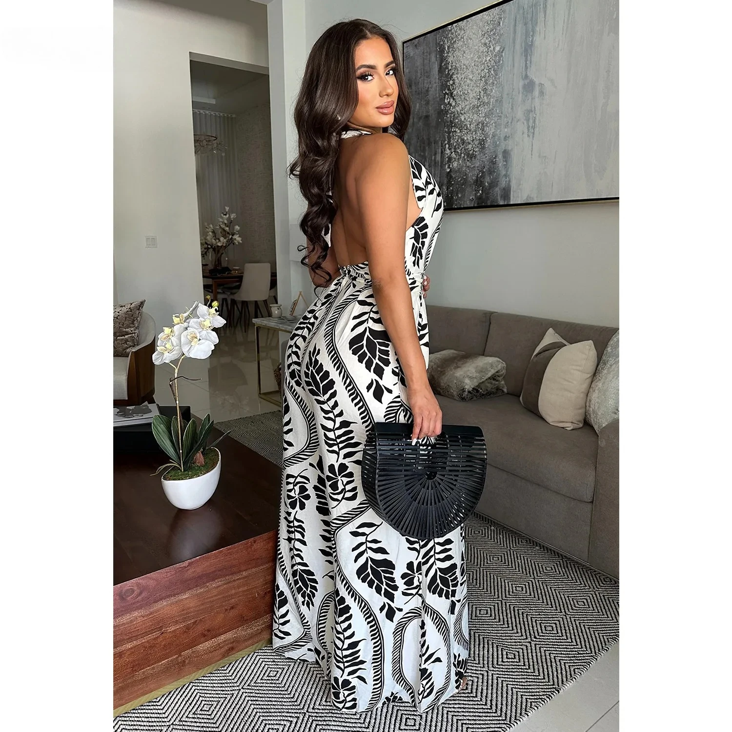 BWQ-monos sin mangas con estampado de hojas para mujer, traje de una pieza con cuello en V y pierna ancha, trajes con fajas para playa y discoteca, traje de una pieza, 2025