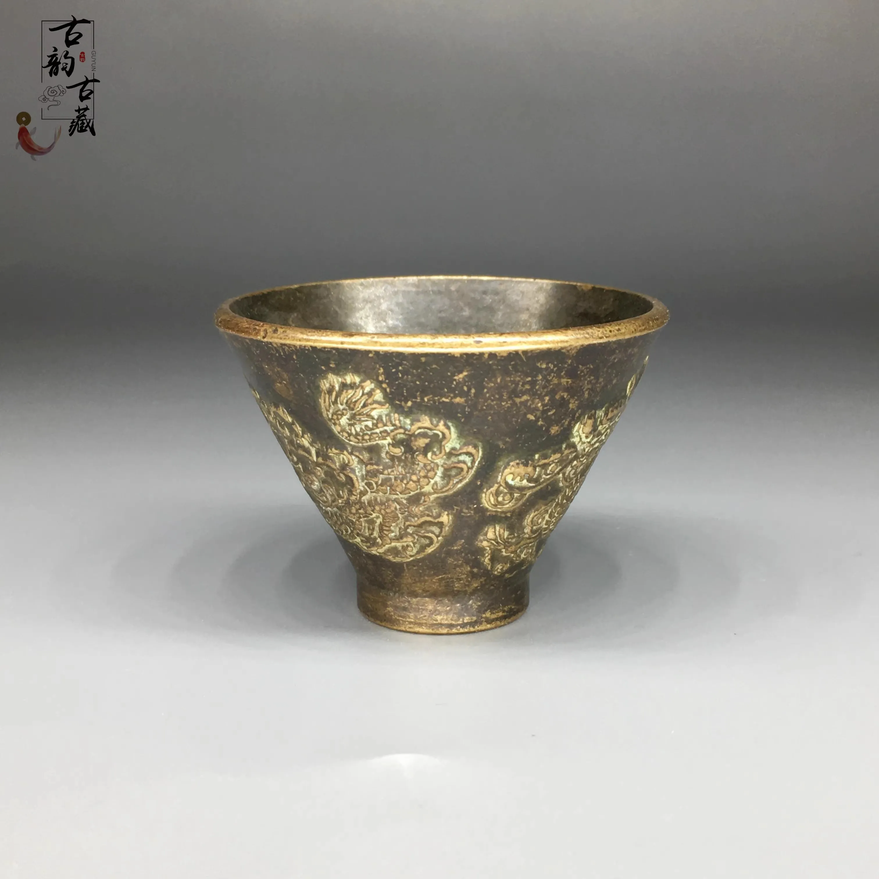 Antique brass wine glass small wine cup antique bronze ware collection old double dragon copper cup tea cup ornaments old items