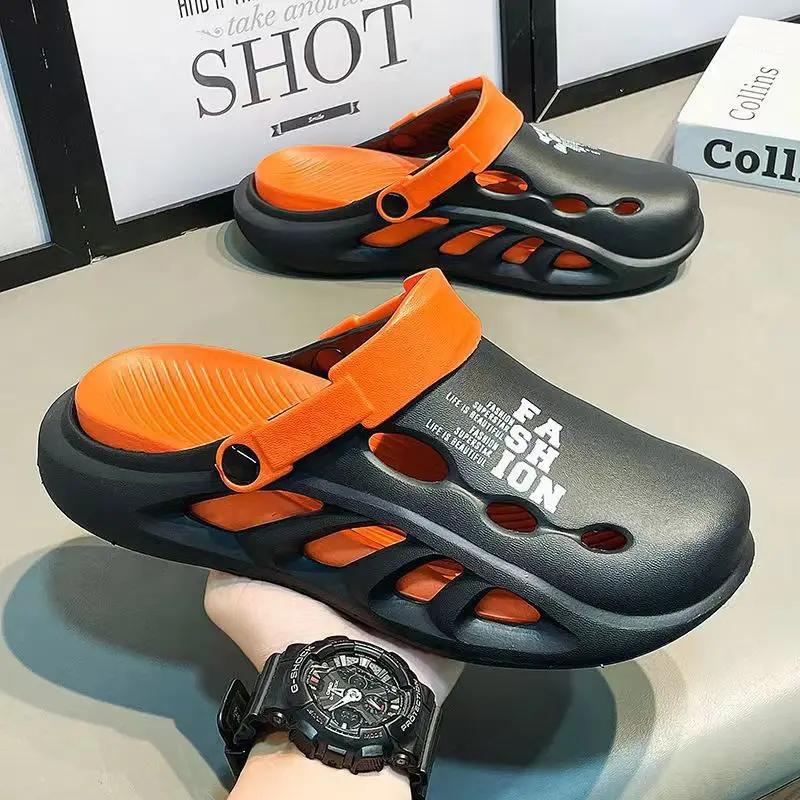 New Summer Hole Shoes Men Wear Casual Fashion Non-slip Sports Sandals Beach Step on Toe Breathable Slippers for Men Outdoor