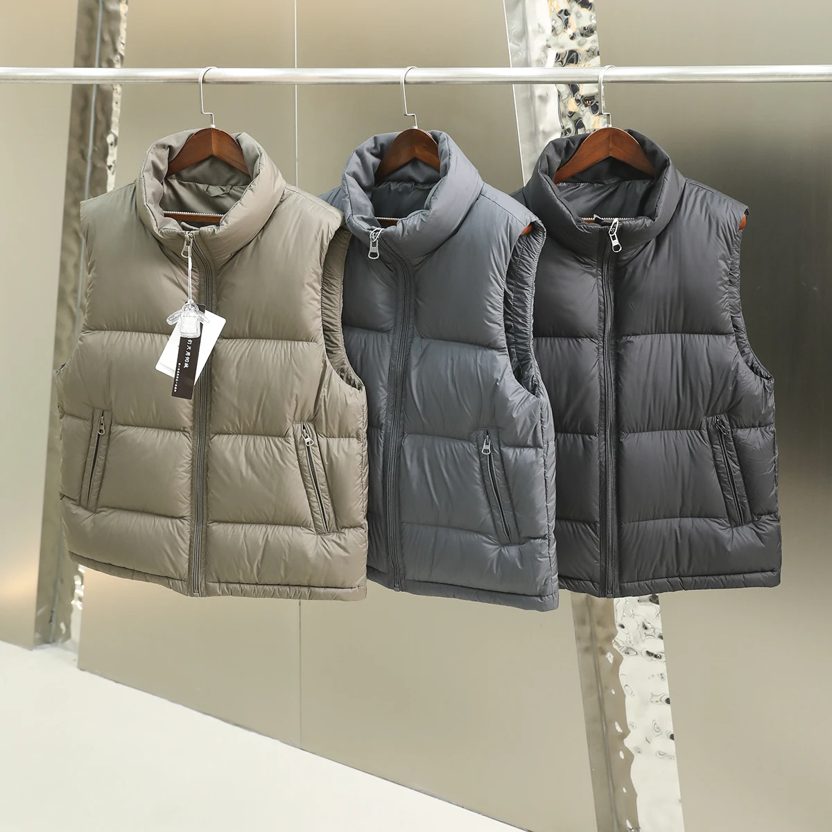 

Модный мужской пуховый жилет с 90% белым утиным пухом, воротником-стойкой, осенне-зимняя верхняя одежда в городском стиле, на молнии