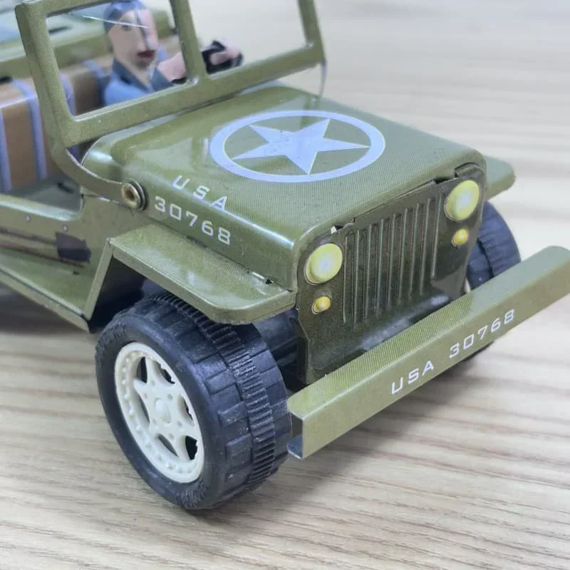 Retro Clockwork Toy Metal Tin Jeep Car Model Mechanical Toy Series Clock Toy Character Model Children's Gift