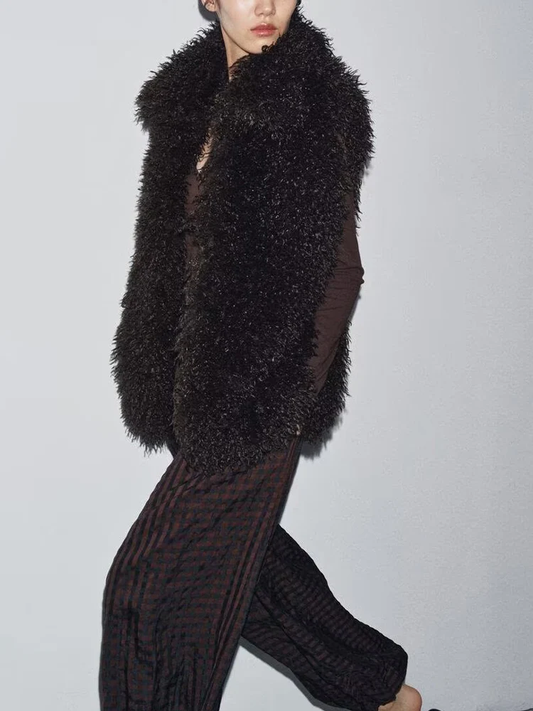 

Европейский и американский стиль, осенний новый модный тренд, ленивый жилет без рукавов из искусственного меха с эффектом лацкана, жилет без рукавов для женщин