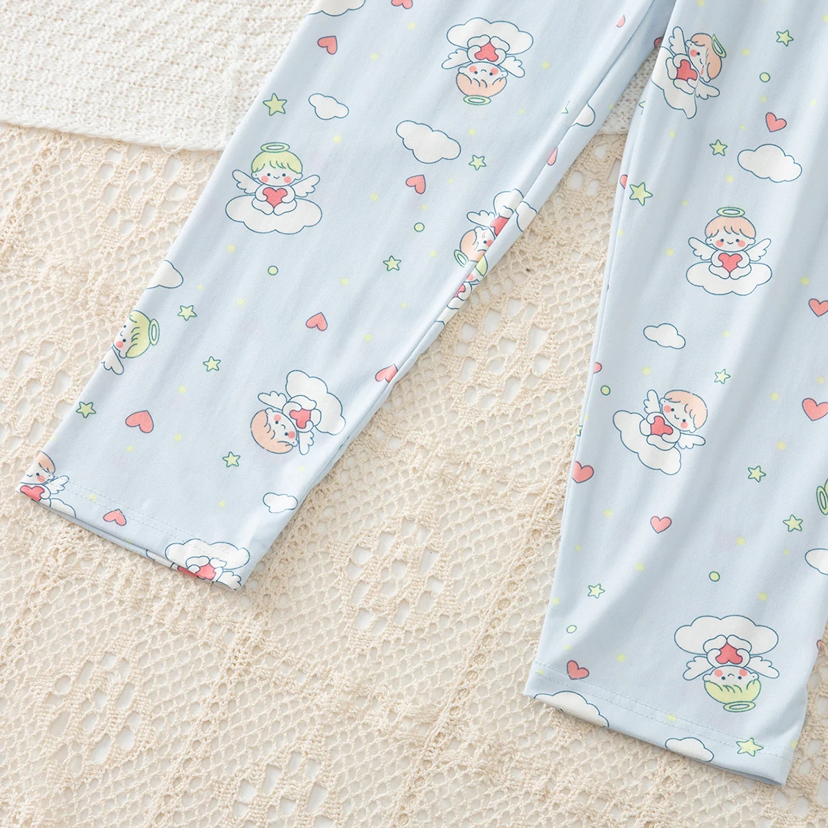 2-teiliges Herbst-Set für Kinder, bestehend aus einer langärmligen Hose mit niedlichem Cartoon-Motiv, für Jungen und Mädchen, bequem und vielseitig einsetzbar als Freizeitkleidung für zu Hause. – Detail 26