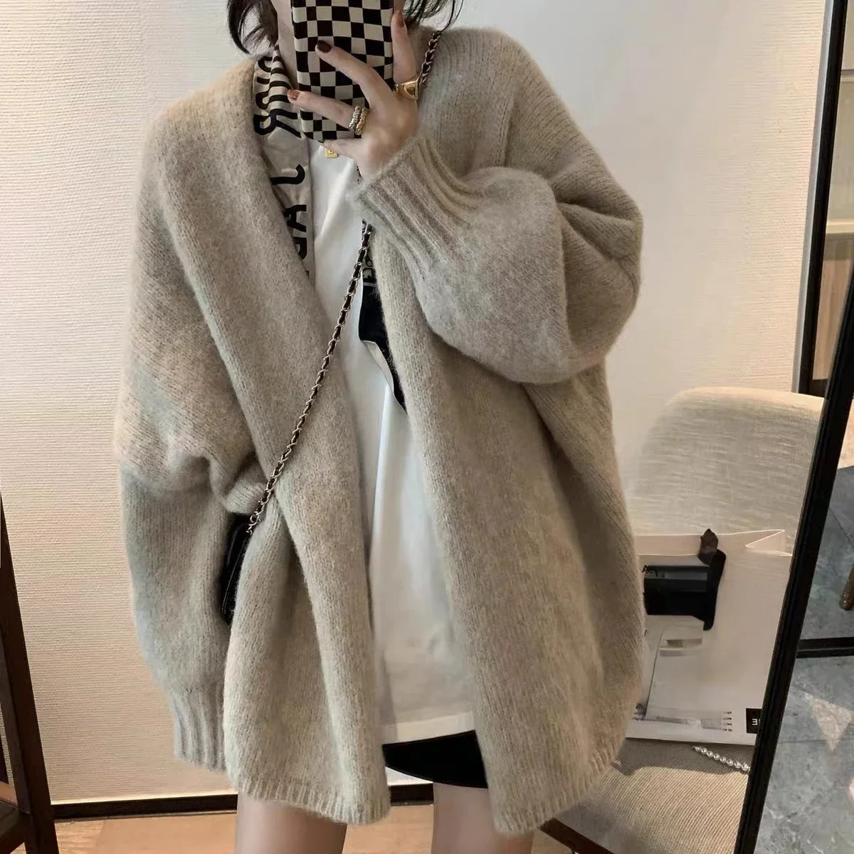 Winter Wool Cardigan Women Gray  Loose Soft Sweater Coats Ladies Open Stitch Elegant Korean Street Oversized Sweater Women