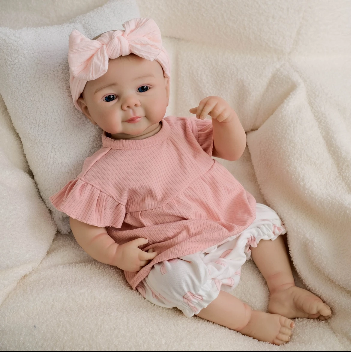 Muñeca Reborn realista de 19 ", niña recién nacida Julietta realista con piel de vinilo suave, venas pintadas a mano y chupete magnético