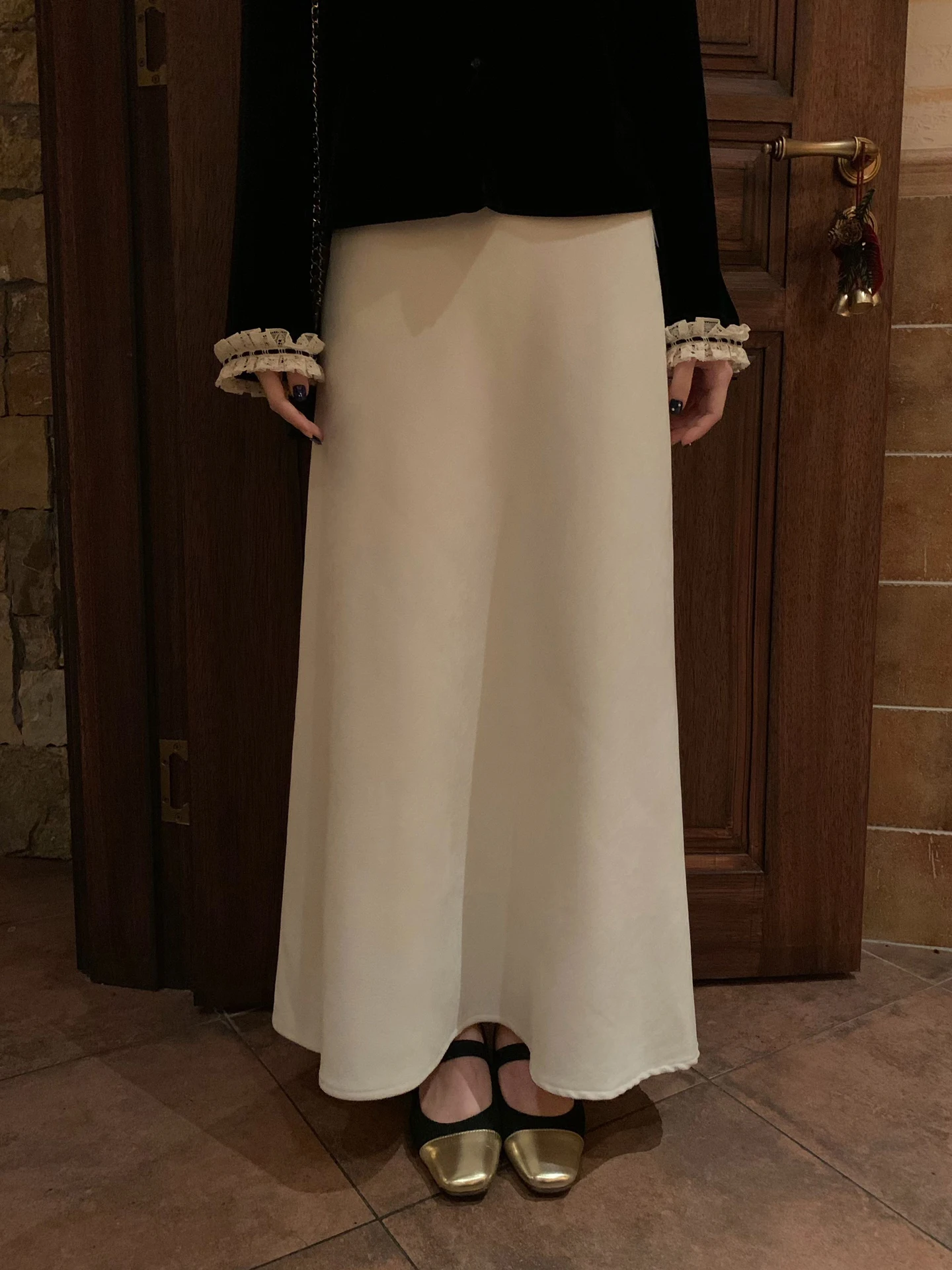 

Зимняя утепленная юбка Moby Soft Mist White, удлиненная, с флисовой подкладкой, с высокой талией, миди, А-силуэт