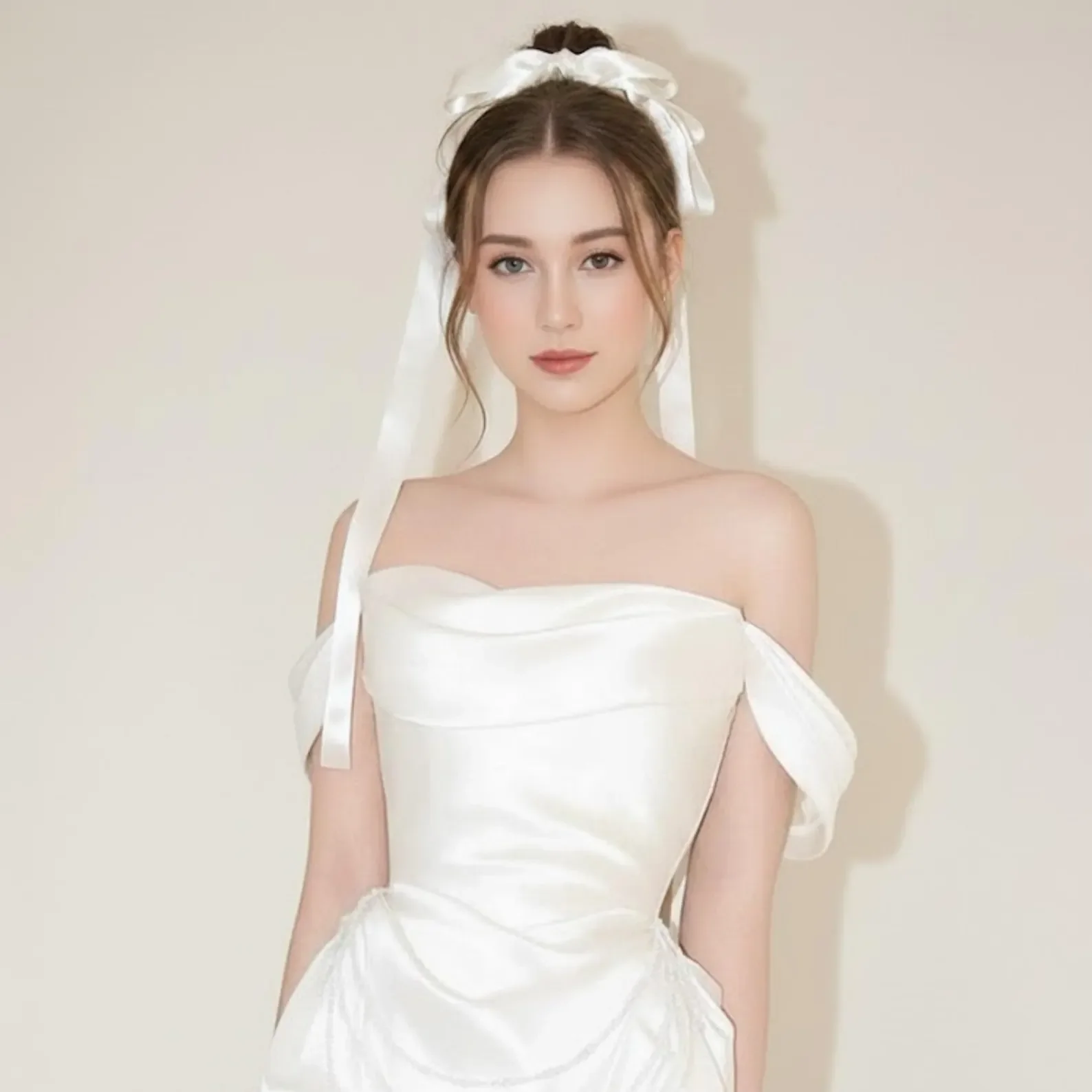 

Triple Layer Satin Bow Hair Clip, Elegant Long Ribbon Barrette for Women, Bridal Wedding Engagement Accessory, Photoshoot Gift,E