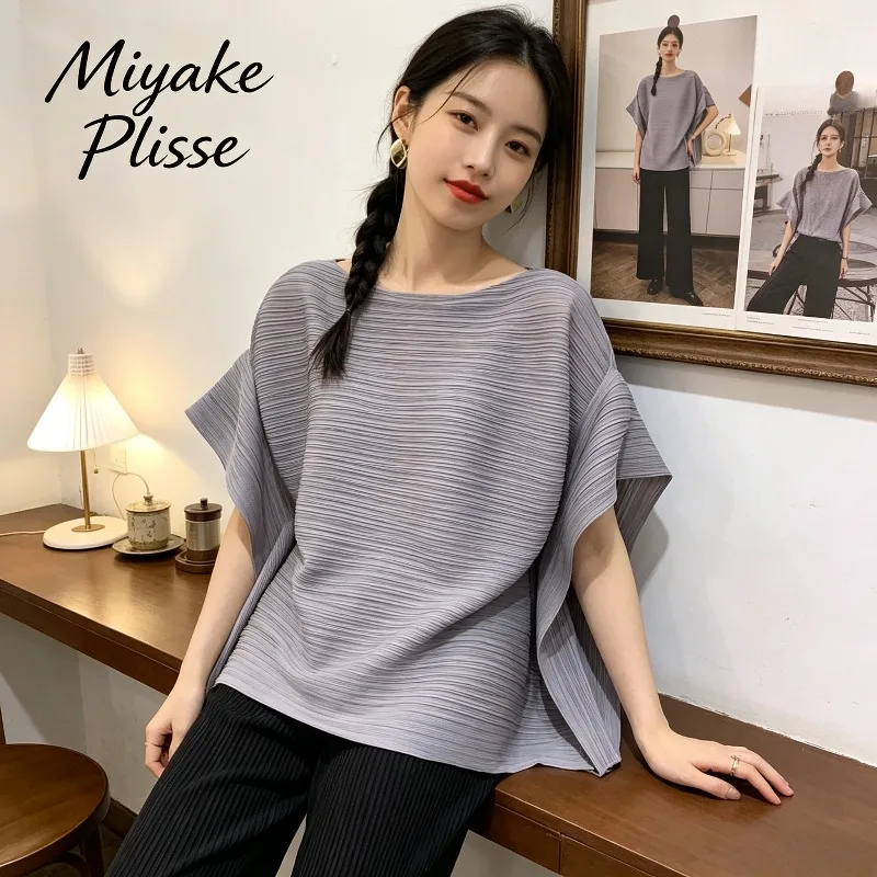 Miyake Pleated 2026 Summer T-Shirt Comfortable Casual Loose Pleated Top Women's Niche Short Sleeve Slimming Pleated Clothing