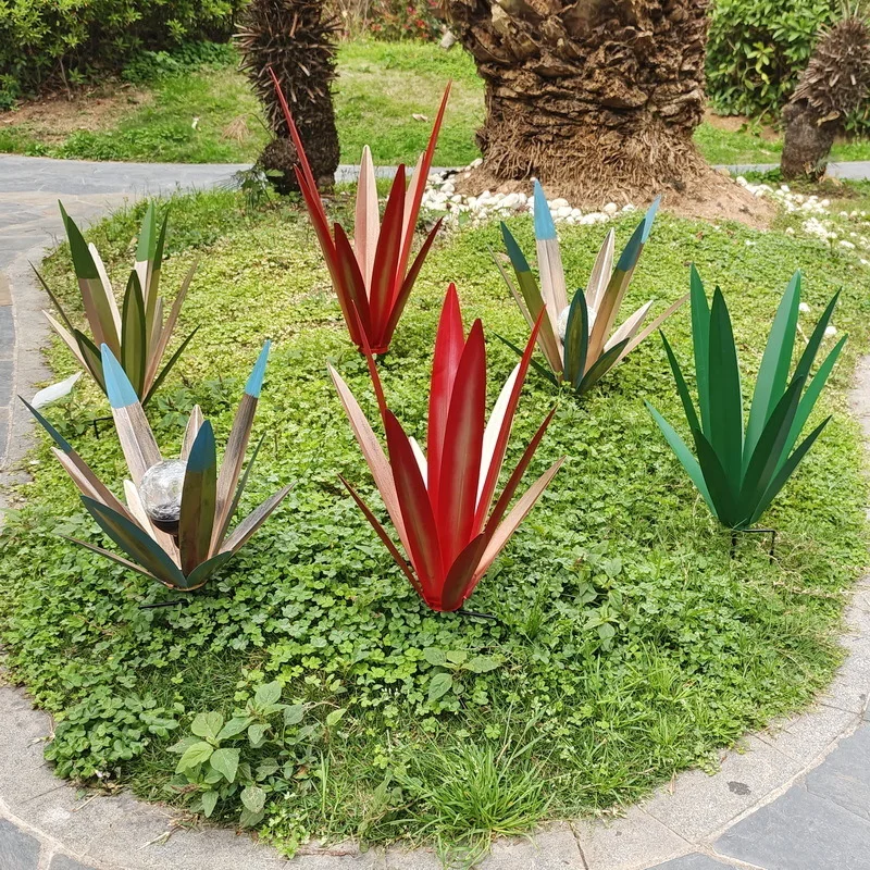 Hot Selling Metal Crafts, Agave Plant Painting, Floor To Ceiling Plug-In, Garden Villa Landscape Decoration And Layout