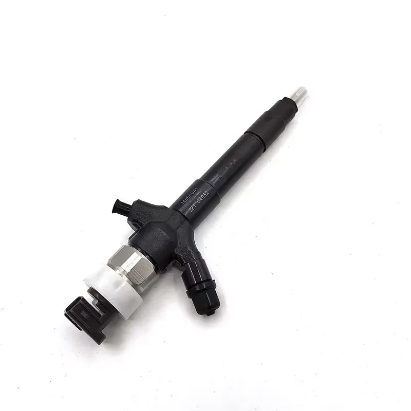 095000-5600 1465A041 Common Rail Diesel Fuel Injector Nozzle Assy For Mitsubishi L200 4D56 Euro4