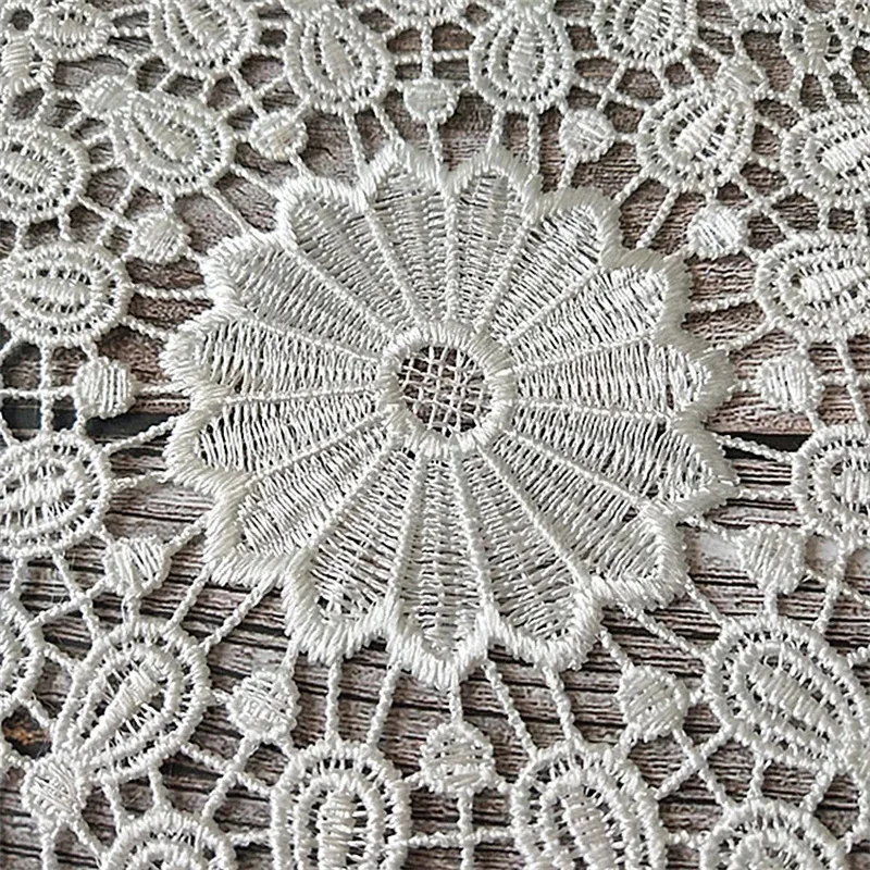 Delicate Table Placemat Napkins Round Mat Pad Christmas Lace Doilies Hollow Embroidery Flowers Coasters Banquet Wedding Decor