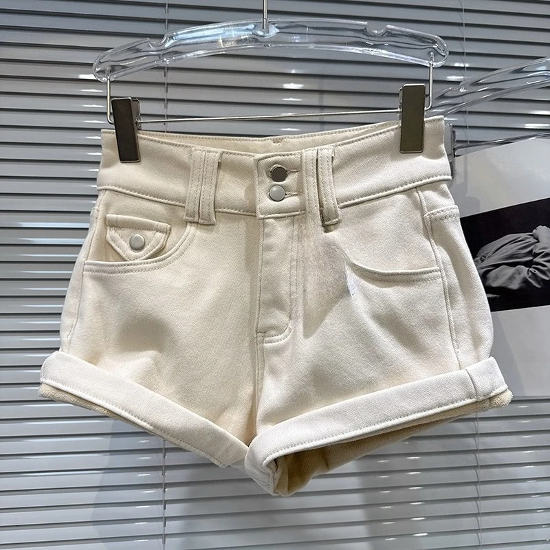 American style spicy girl metal buckle pocket flanging design with fleece denim women's 2025 winter new casual shorts