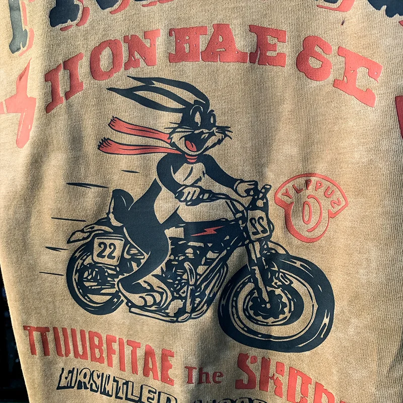 تي شيرت غير رسمي بأكمام قصيرة للرجال صيف 2025 كاكي حنين ريترو مطبوع فضفاض للرجال