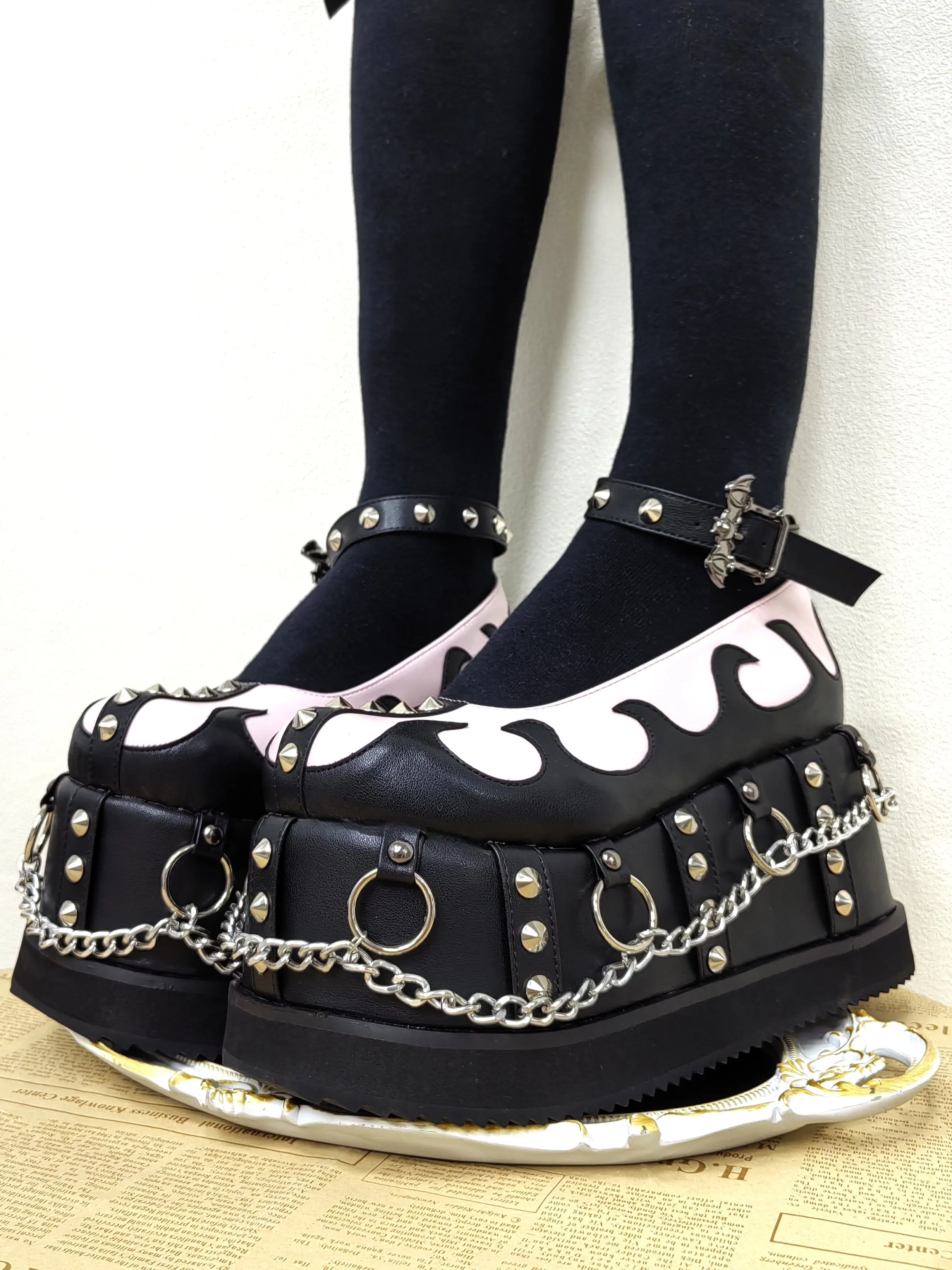 Women Gothic Lolita Platform Mary Jane Shoes With Chain Studded Details Black Pink Round Toe Thick Sole Customized Lolita Shoes
