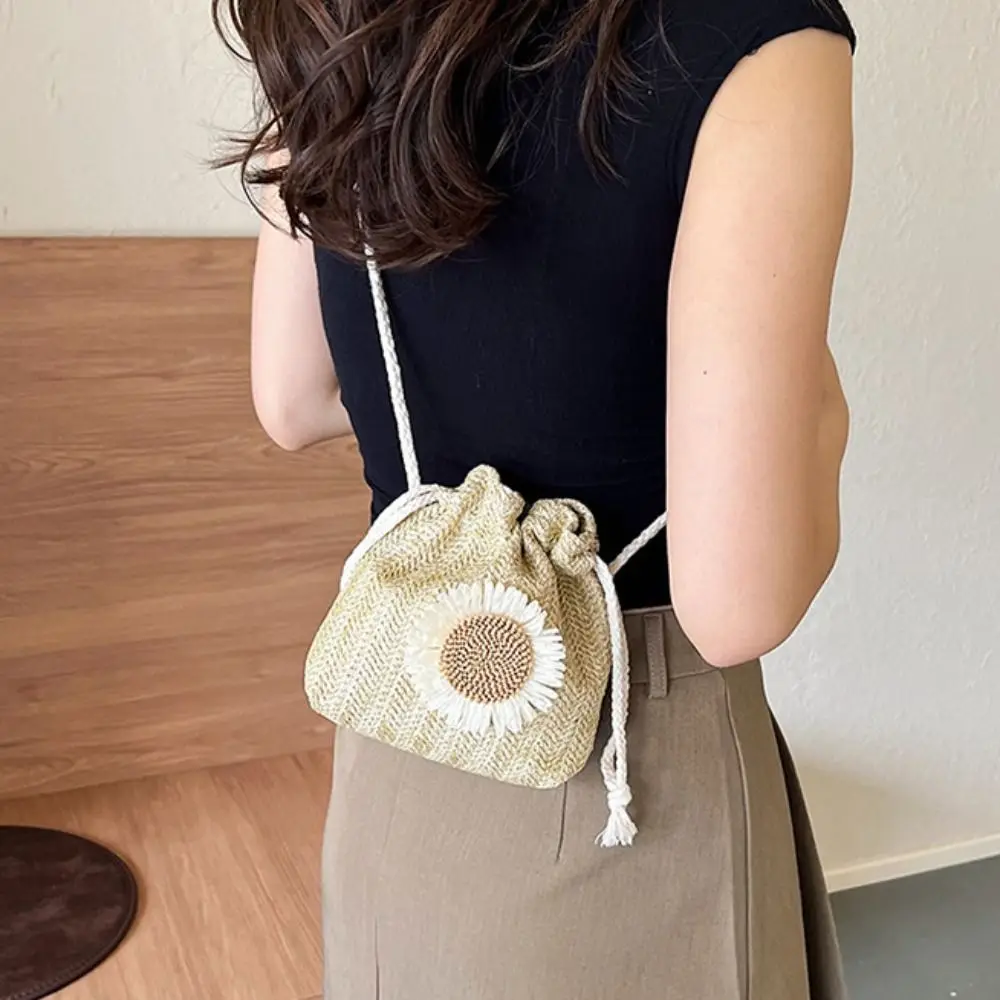 

Fashion Square Summer Shoulder Bag Texture Shoulder Strap Straw Bucket Bag Sunflower Handbag Small Messenger Bag Streetwear