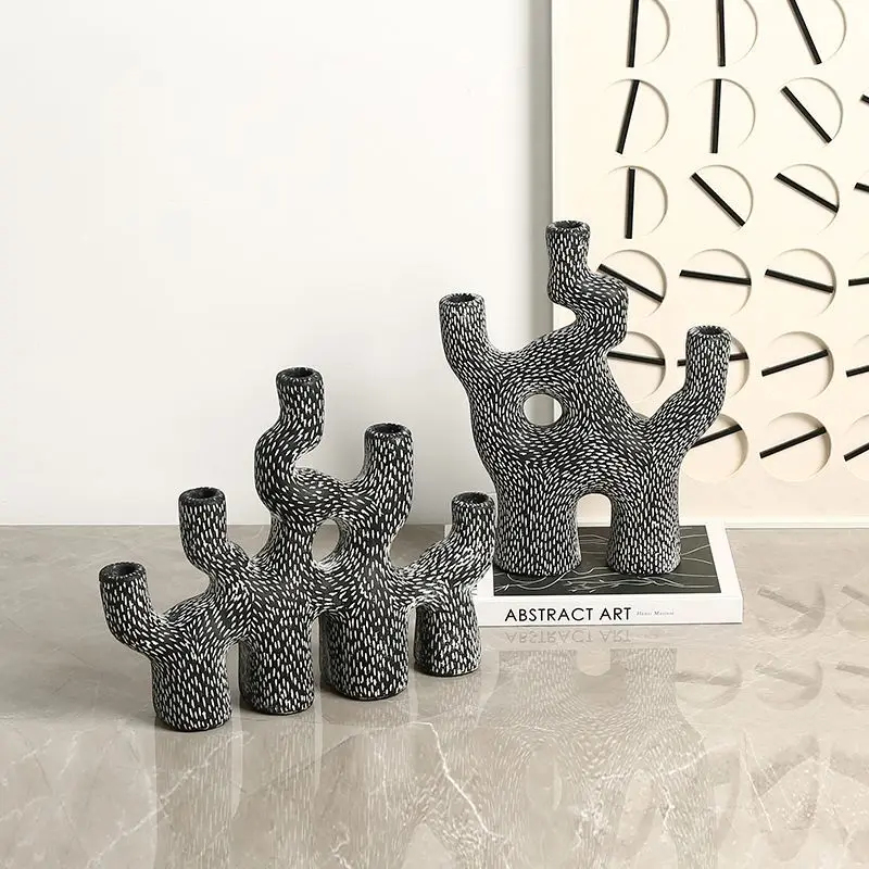 Creative minimalist retro abstract special-shaped candle holder ornament model room hotel