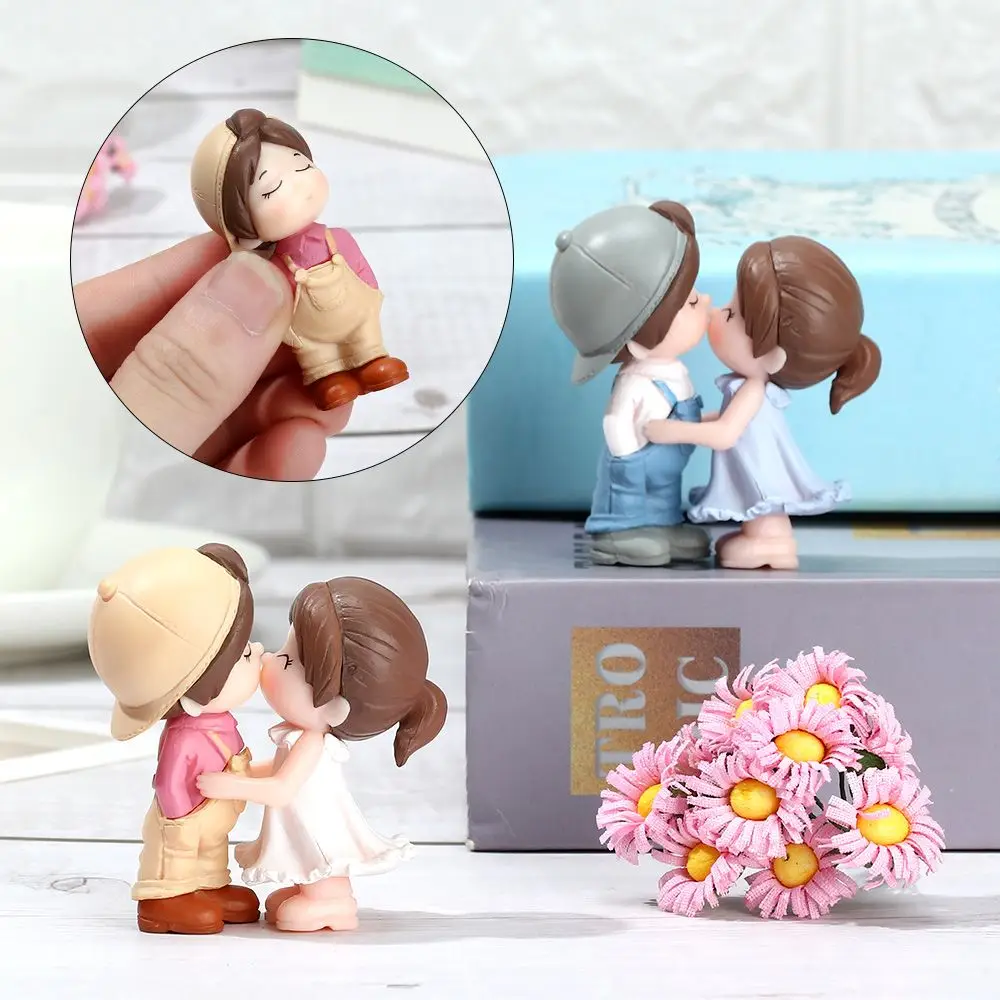 Cute Wedding Miniature Crafts Sweet Couple anc Couple Figurines Ornaments