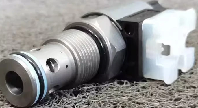 2026 new  WSM08130D-01M-C-N-24DG solenoid directional valve Germany  cartridge valve distribution