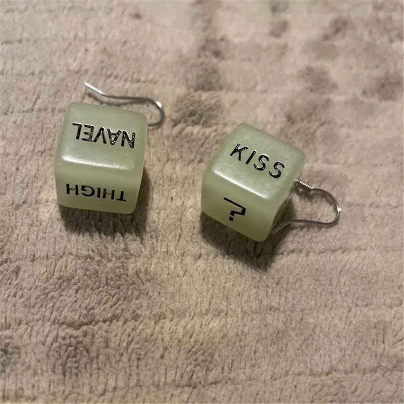 Novel glow-in-the-dark dice earrings suitable for women's gifts for her