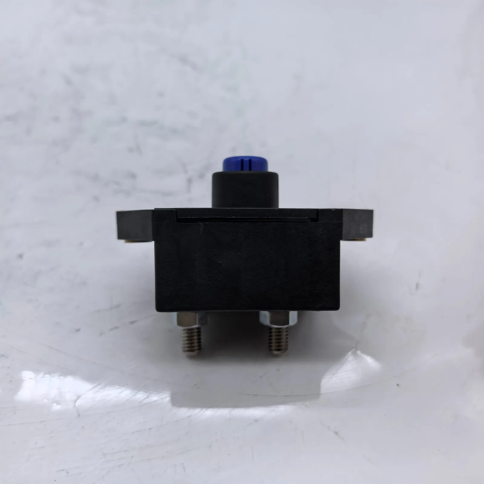 171-2215 Circuit Breaker Assembly 150A Manual Reset Circuit Breaker For Caterpillar 535D 545D 793D Excavator Mining Truck