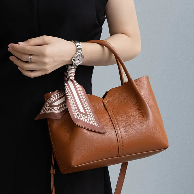 

100% Genuine Leather Handbags Luxury Designer Women's Bag Fashion Trend Cowhide Shoulder Bag Versatile Female Crossbody Bags