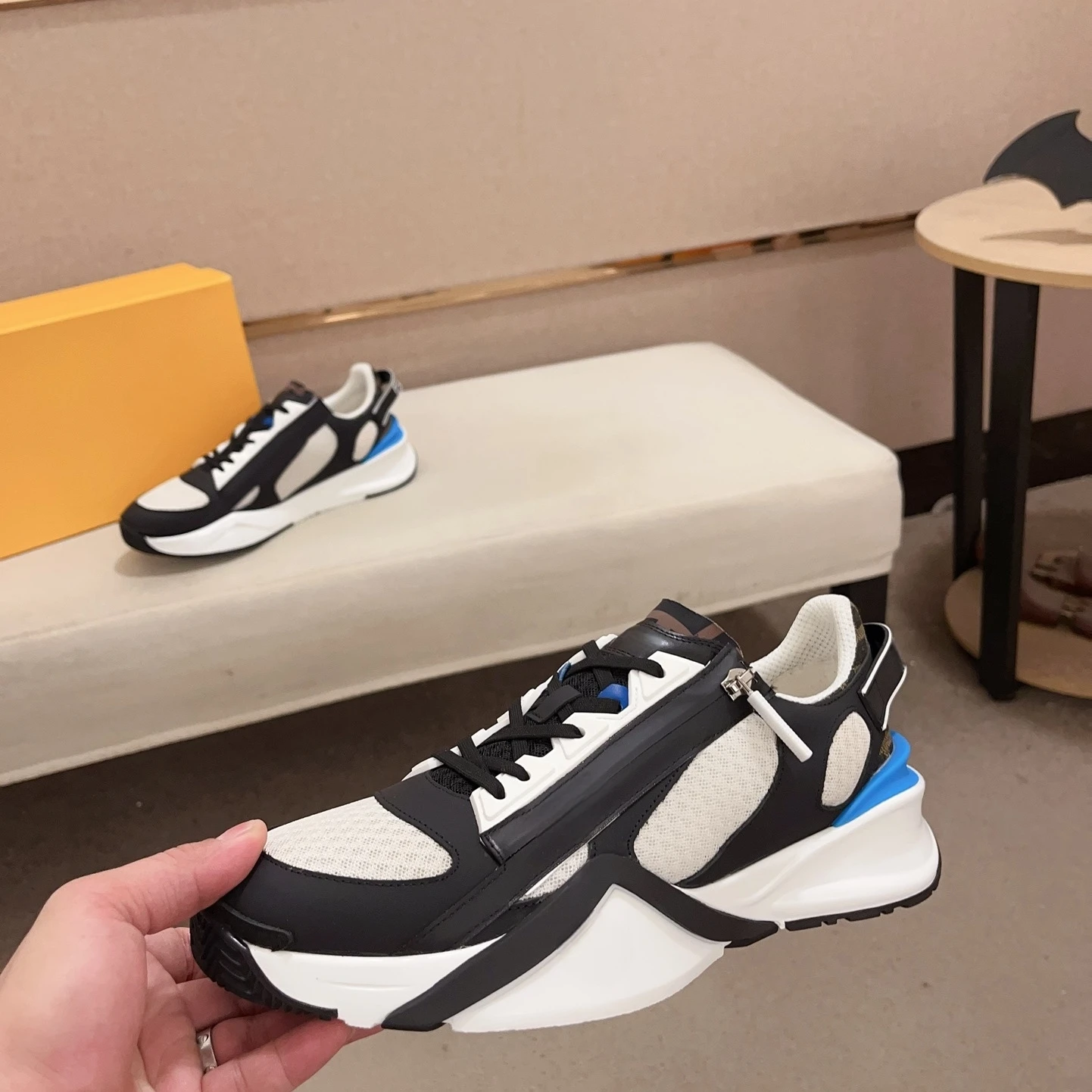 

Мужская обувь ручной работы, роскошные брендовые повседневные кроссовки, спортивная обувь из телячьей кожи, уличные походные кроссовки, осенне-зимние праздничные подарки