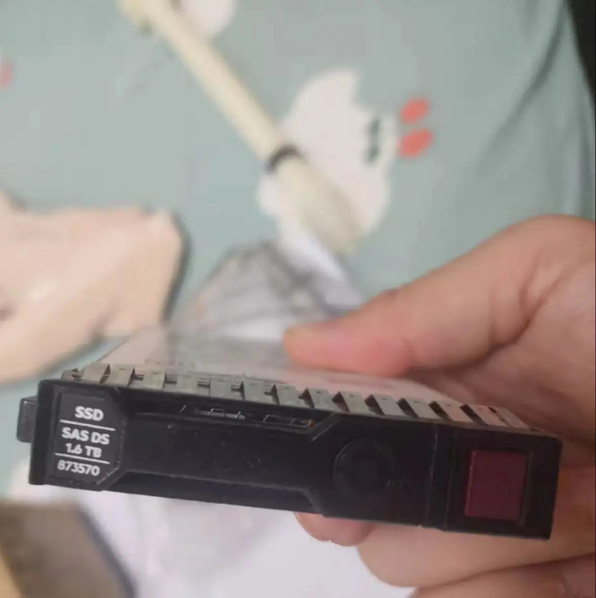 

For 873570 873365-B21 873570-001 1.6TB SAS 2.5 12G SSD G9 Solid State Drive