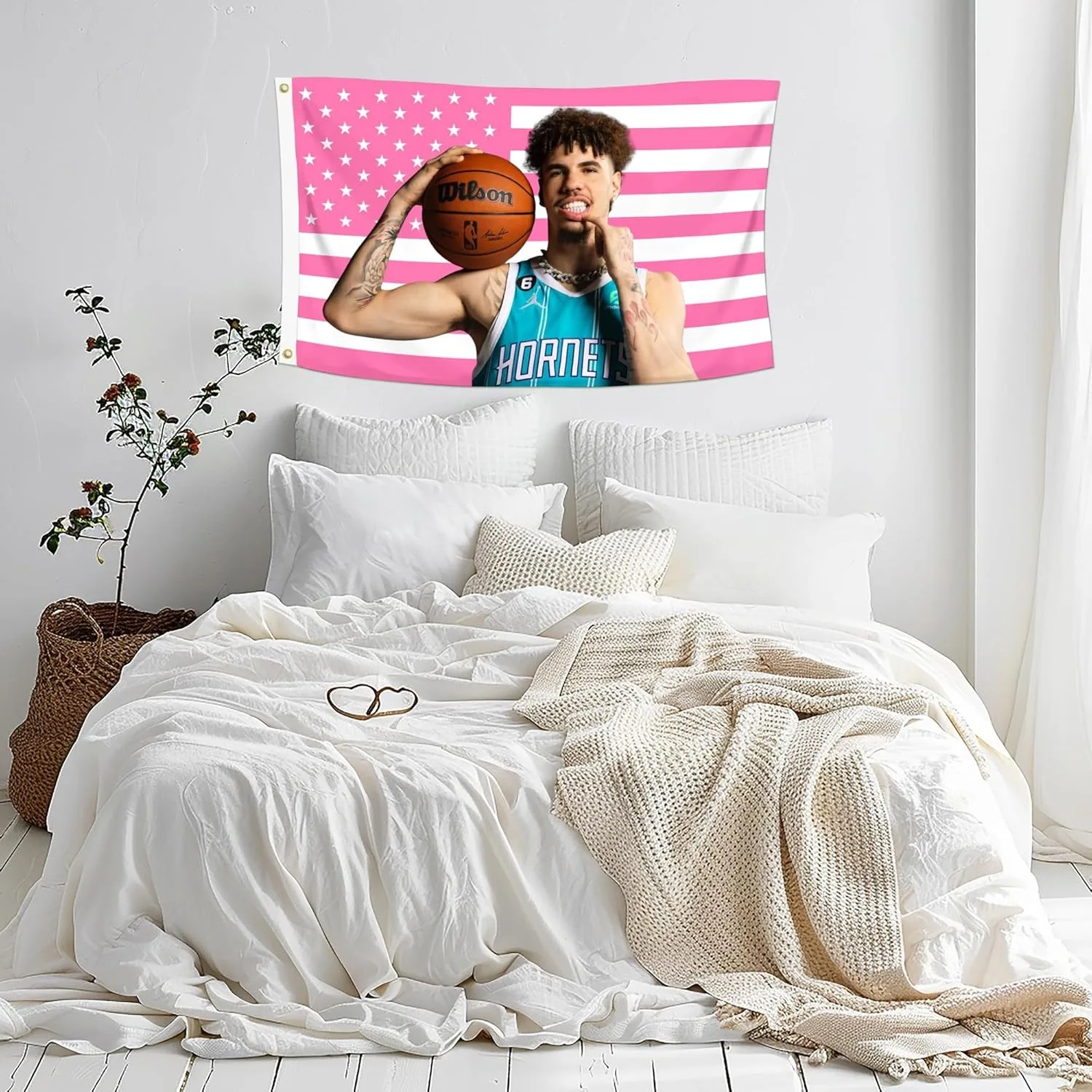 مروحة كرة السلة من LaMelo بعلم بوليستر وحلقات نحاسية مزدوجة مخيطة وديكور داخلي وخارجي هدية للنوم الجامعي