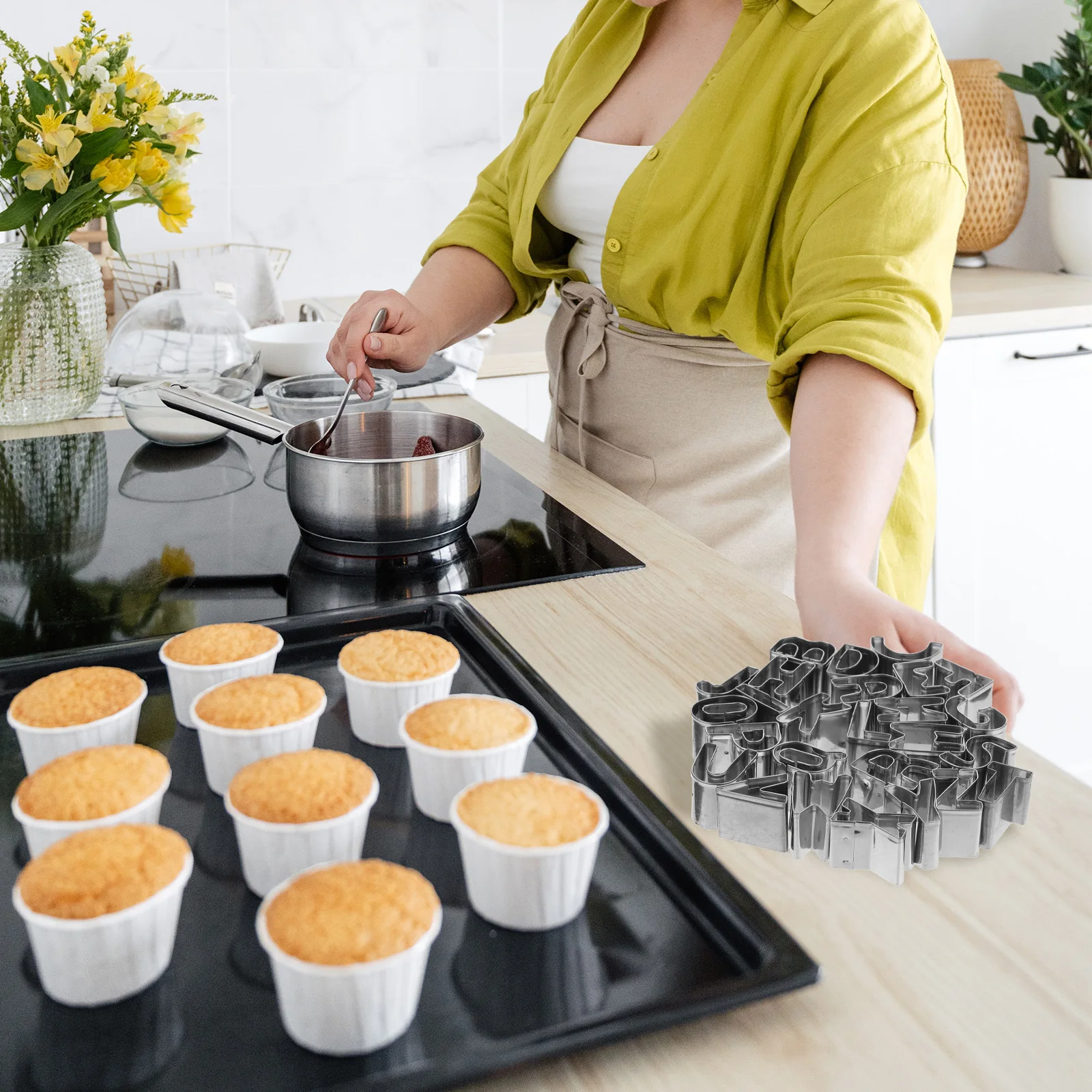 

Letter Baking Mold English Alphabet Cake Molds Reusable Cupcake Making Tool Moulds Kitchen Utensil Supplies
