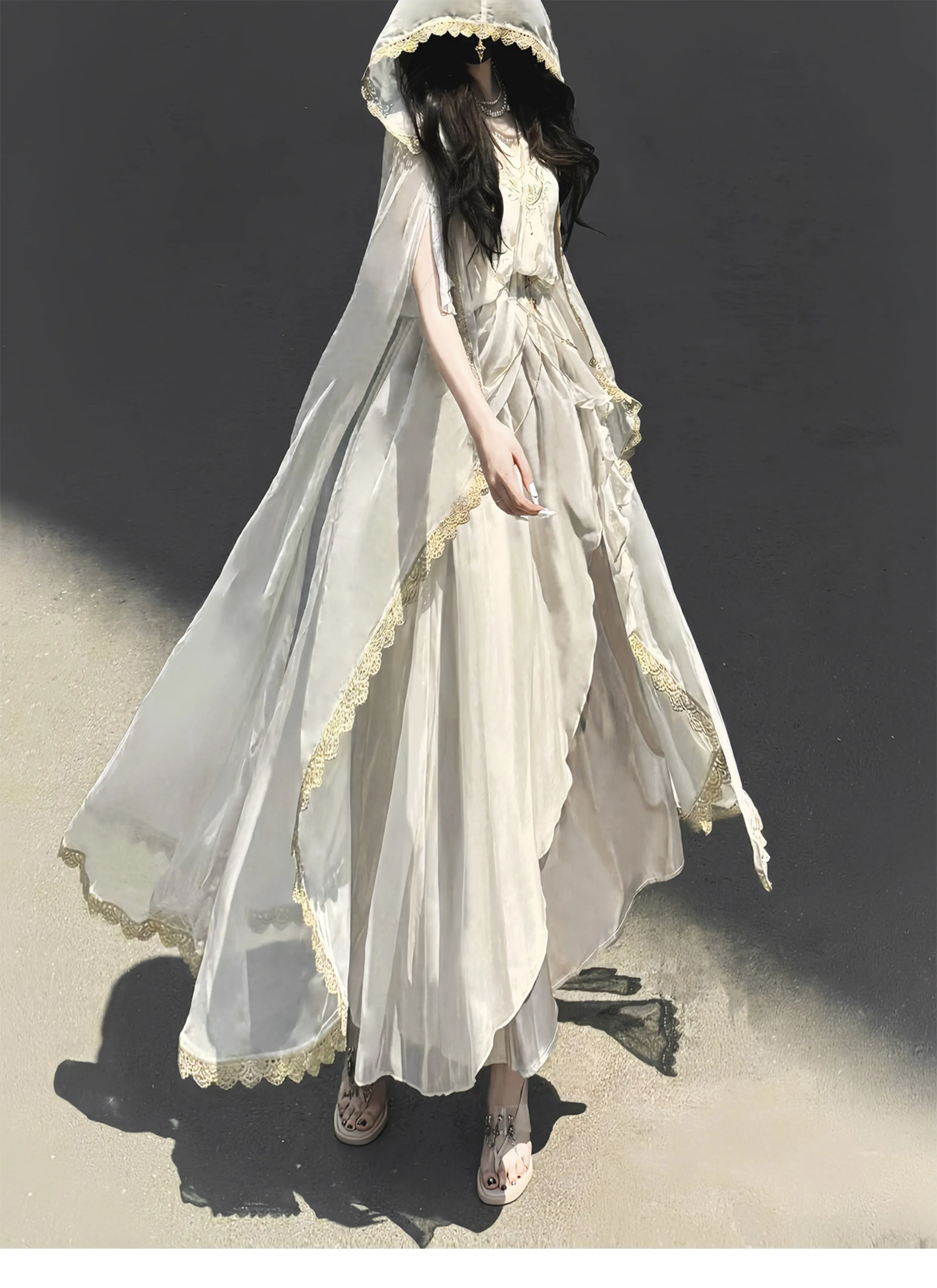

Lolita Design Sense Dress Long Cape