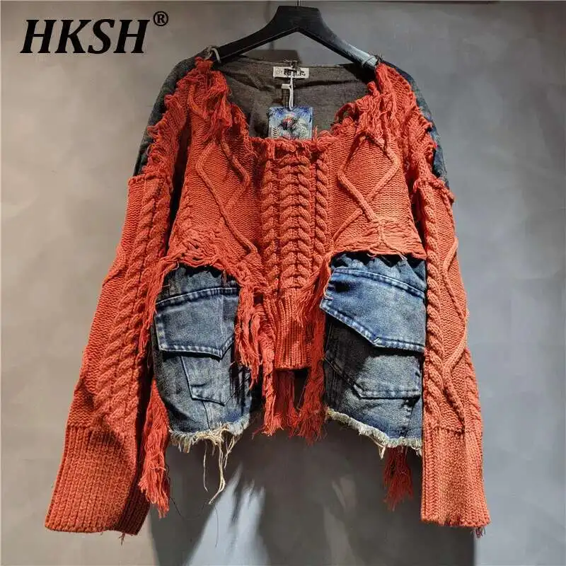 

HKSH Autumn Winter Men's Fashion Chic Punk High Street Dough Twists Knittied Splice Denim Patchwork O-Neck Short Sweater H2821