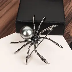 Fashion Personality Black Spider Pearl Brooches Punk Halloween Metal Pin Backpack Clothes Lapel Badge Retro Jewelry Wholesale