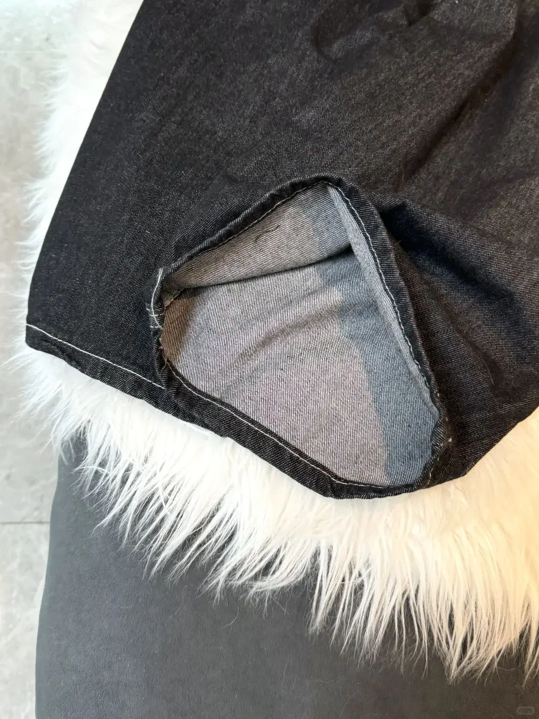 Jeans da strada retrò americani di grandi dimensioni, nuovi pantaloni a gamba larga larghi e versatili con stampa a linea retta e design ricamato