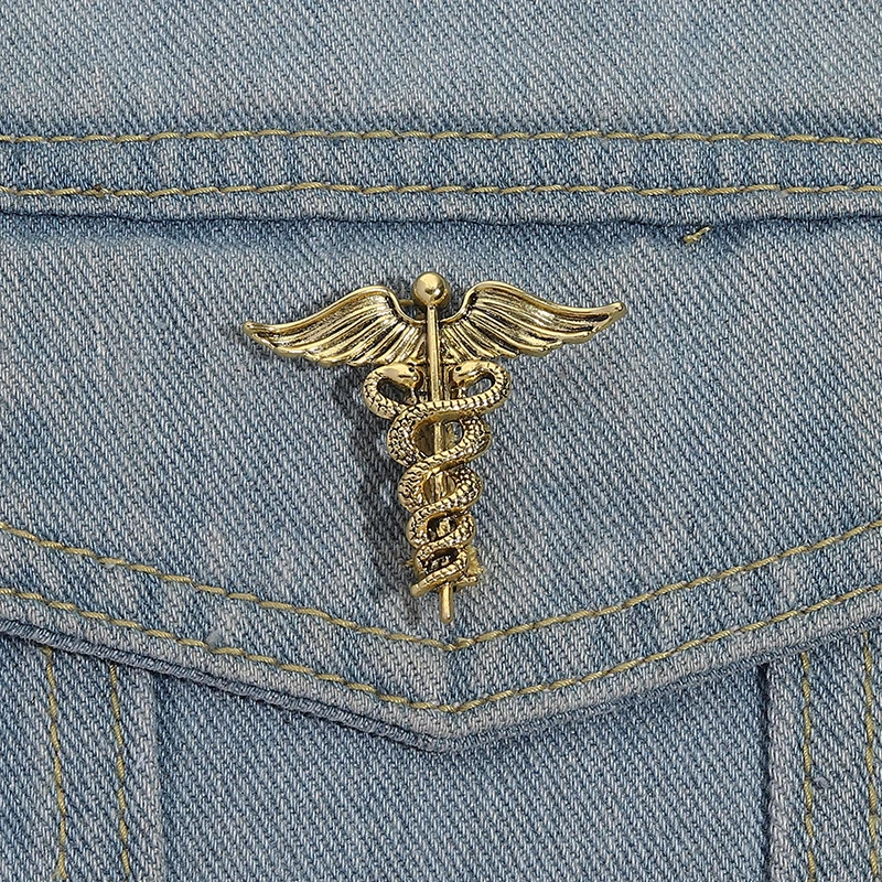 Retro Medizinische Caduceus Emaille-Anstecknadeln Medizinsymbol Flügel mit Schlangen Brosche Schmuck Geschenke für Ärzte Krankenschwestern Rucksack Revers Abzeichen – Detail 8