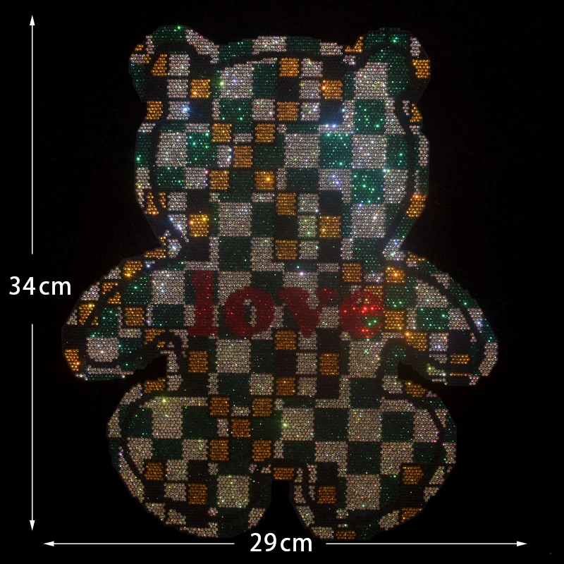 

High-quality rhinestone creative Mosaic bear ironed on T-shirts, jeans, hoodies and clothing accessories