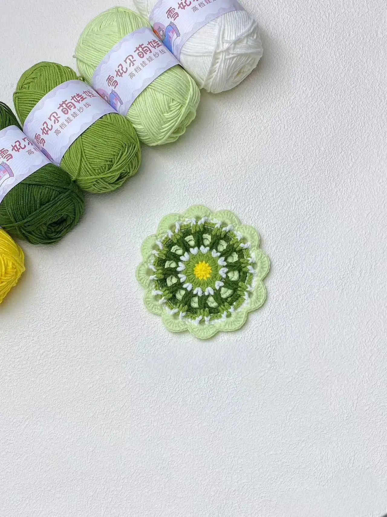 Thumbnail 3 - #5 Yarn Spools Comparison Guide