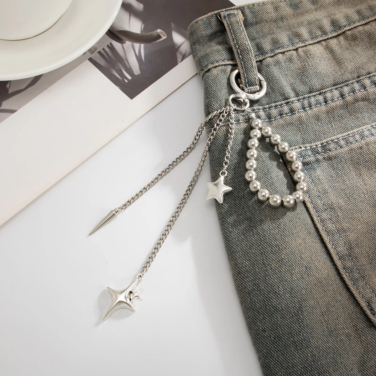 

Creative Cross Micro-Pave Beaded Fringe Bag Accessory Minimalist Versatile Imitation Pearl Heart Chain Baroque-Style Phone Strap