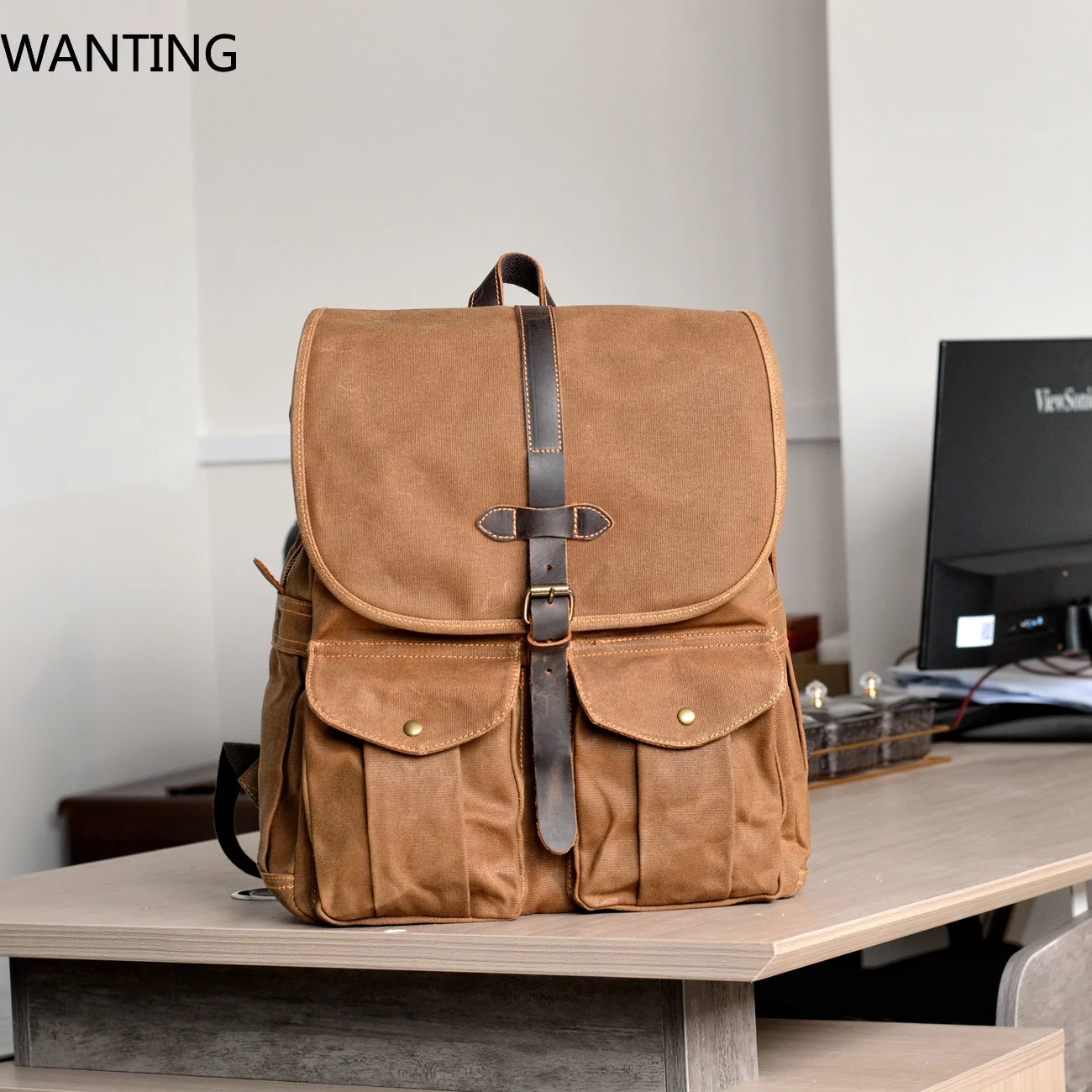 

Vintage Oil Wax Canvas Backpack Outdoor Large Capacity Travel Bag Leisure 16 inch Computer Bag Student School Bag