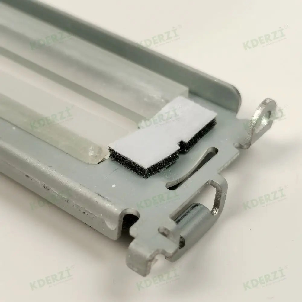 Transfer Belt Cleaning Blade for SAMSUNG CLP360 365 CLP368 CLX3300 CLX3305 C410 C430 C460 C480 for HP MFP 178 179 150 150a