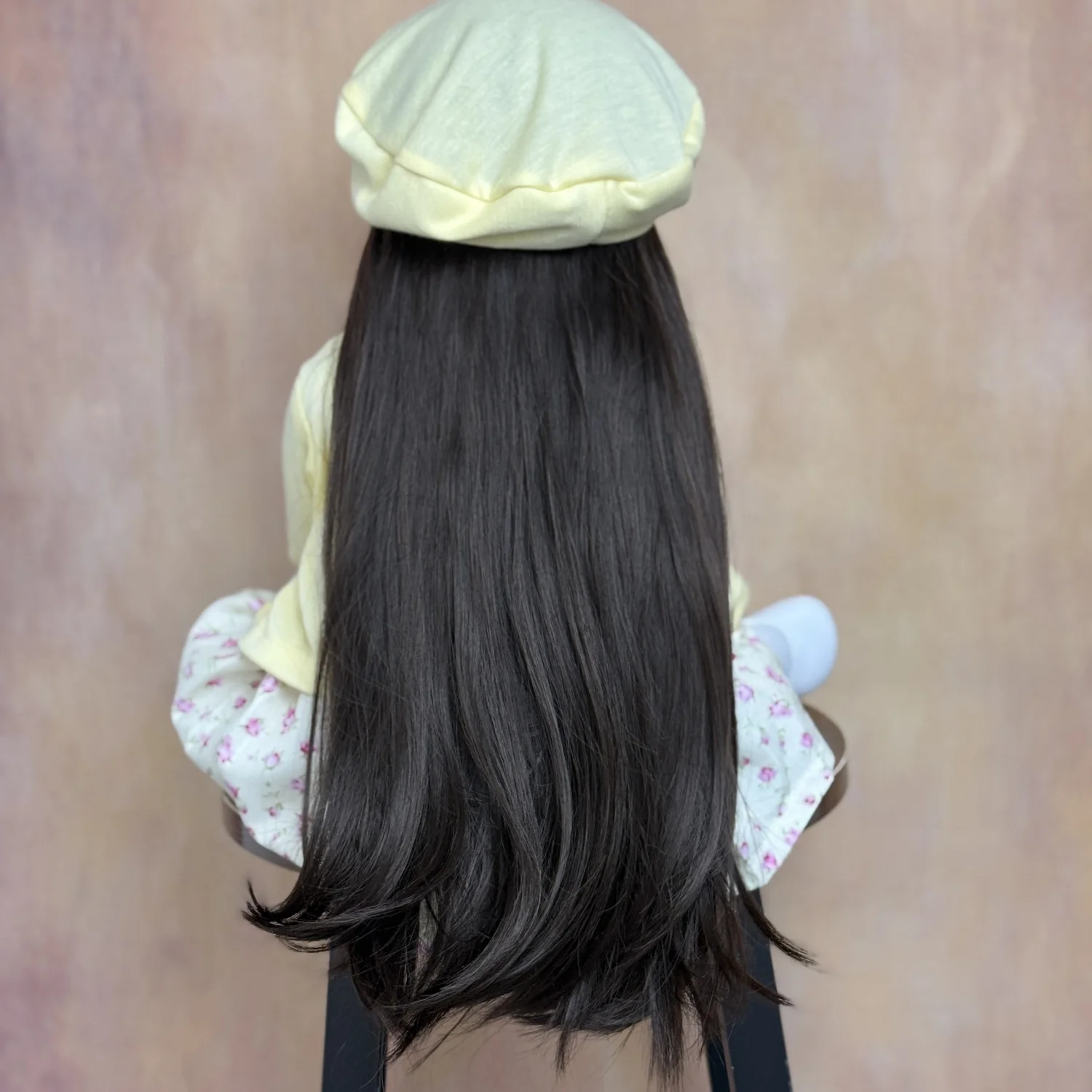 55 CM corps complet en vinyle Reborn bébé poupée jouet habiller brun cheveux longs princesse enfant en bas âge douce fille poupée à la main cadeau d'anniversaire