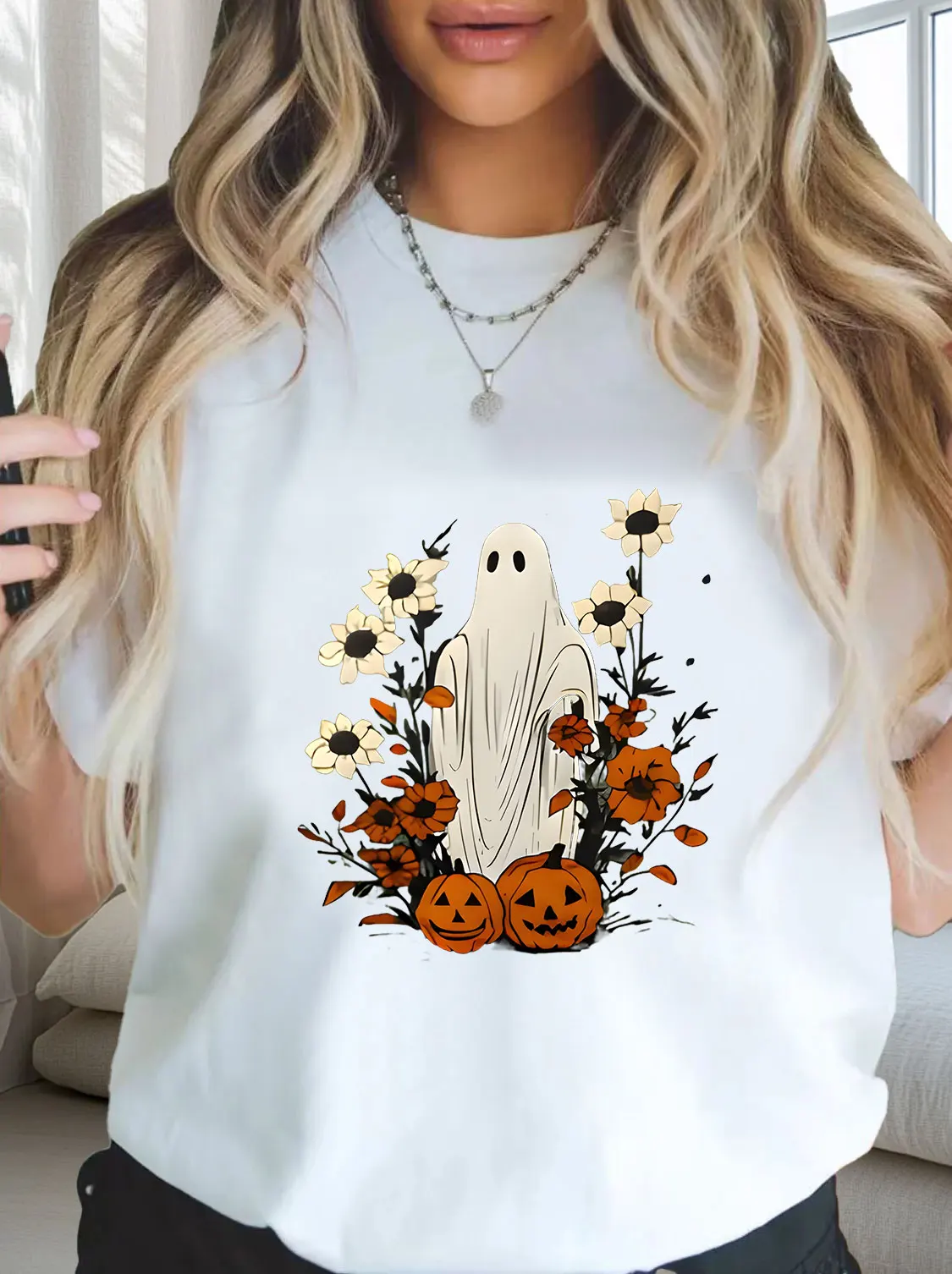 

Cartoon Halloween element pattern plus size Ladies' casual short sleeved T-shirt white