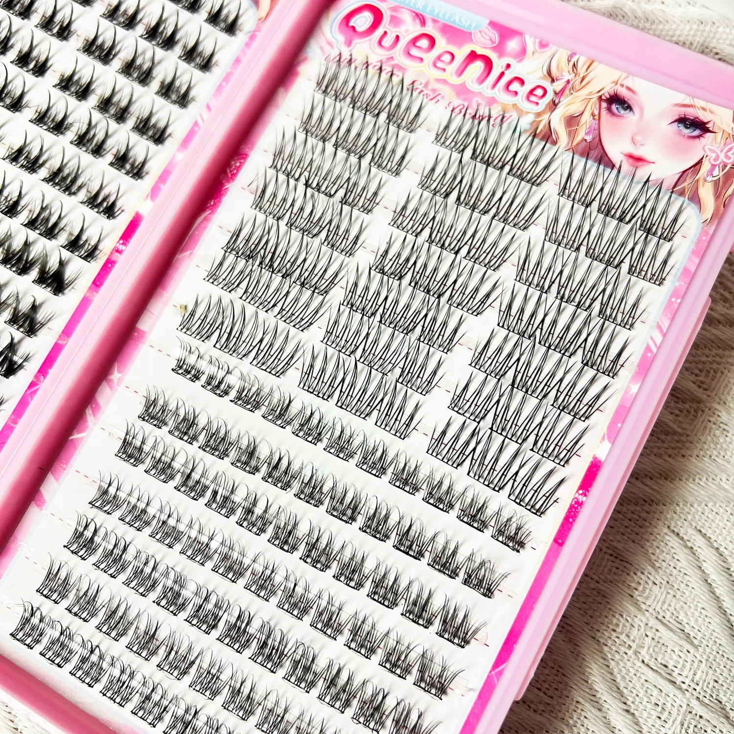 퀸이스 셀프 접착 속눈썹 클러스터 세트 - 접착제 필요 없이 빠른 적용, 4가지 스타일, 재사용 가능, 초보자 친화적